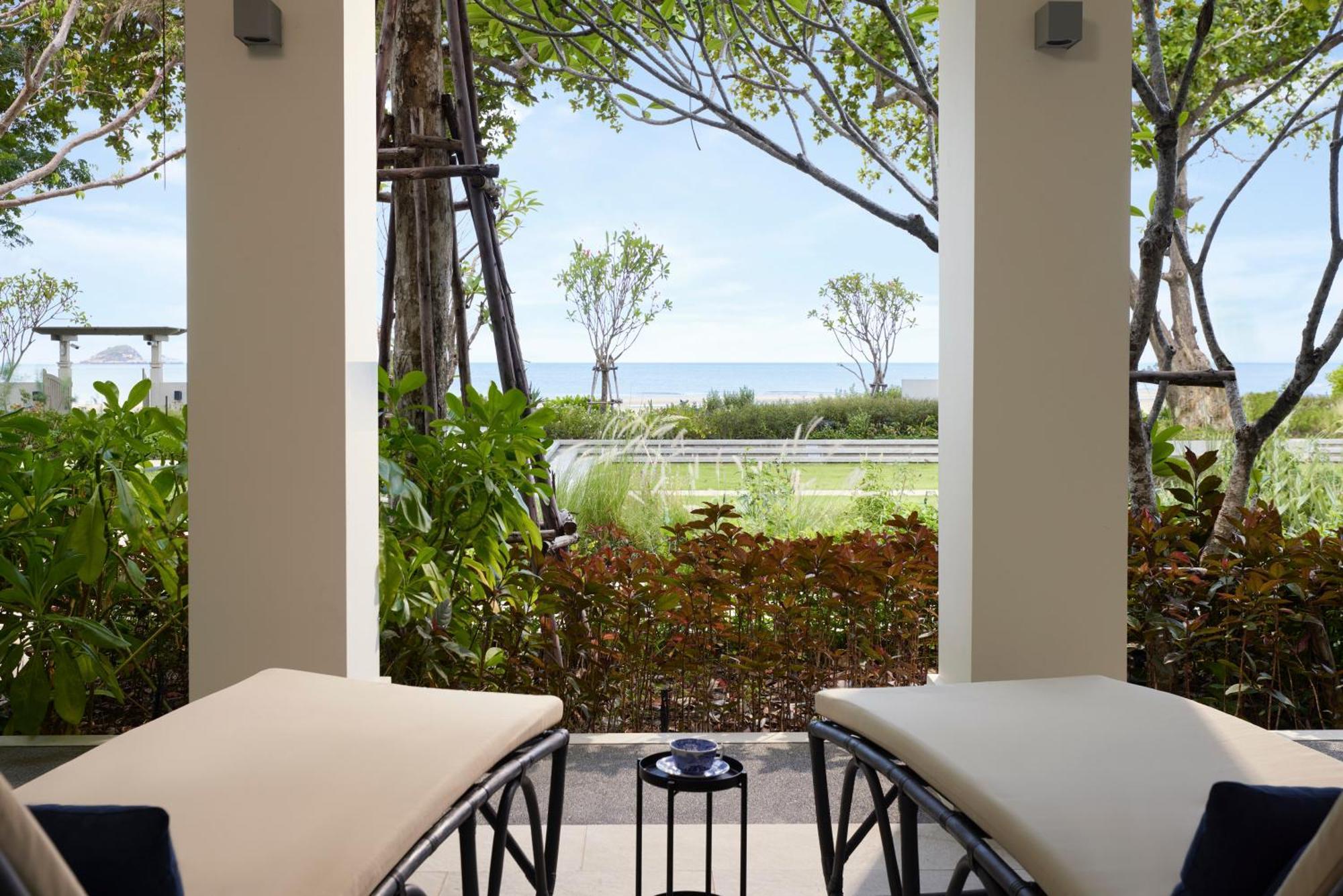 Charras Bhawan Hotel And Residences HHQ Rum bild